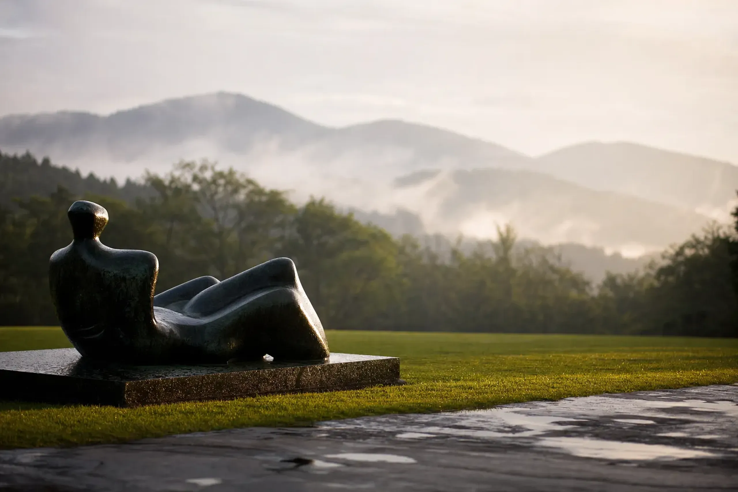 Art In The Wild: A Private Tour Of The Hakone Open-Air Museum With Japan Royal Service