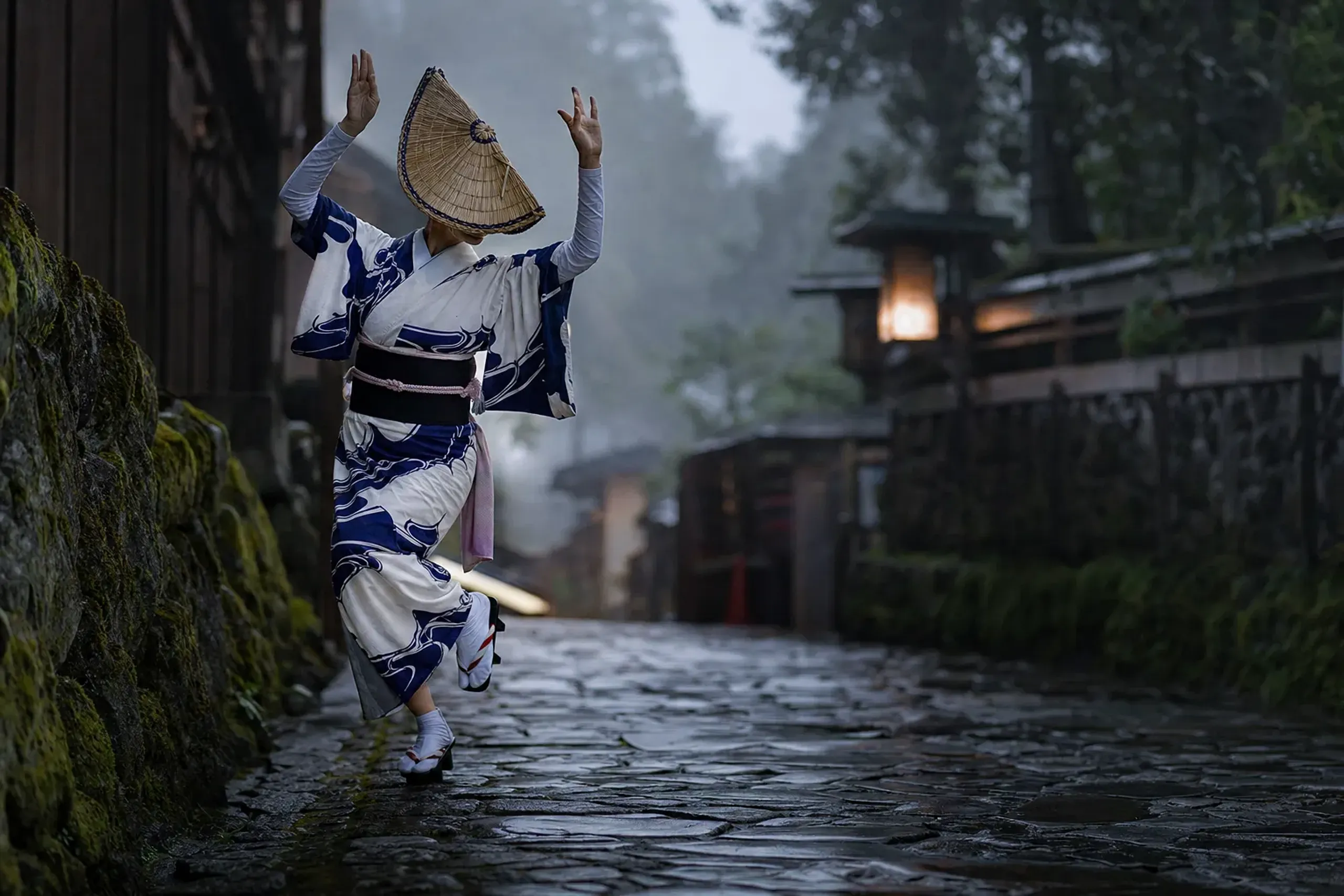 You can focus on the dance itself instead of crowd