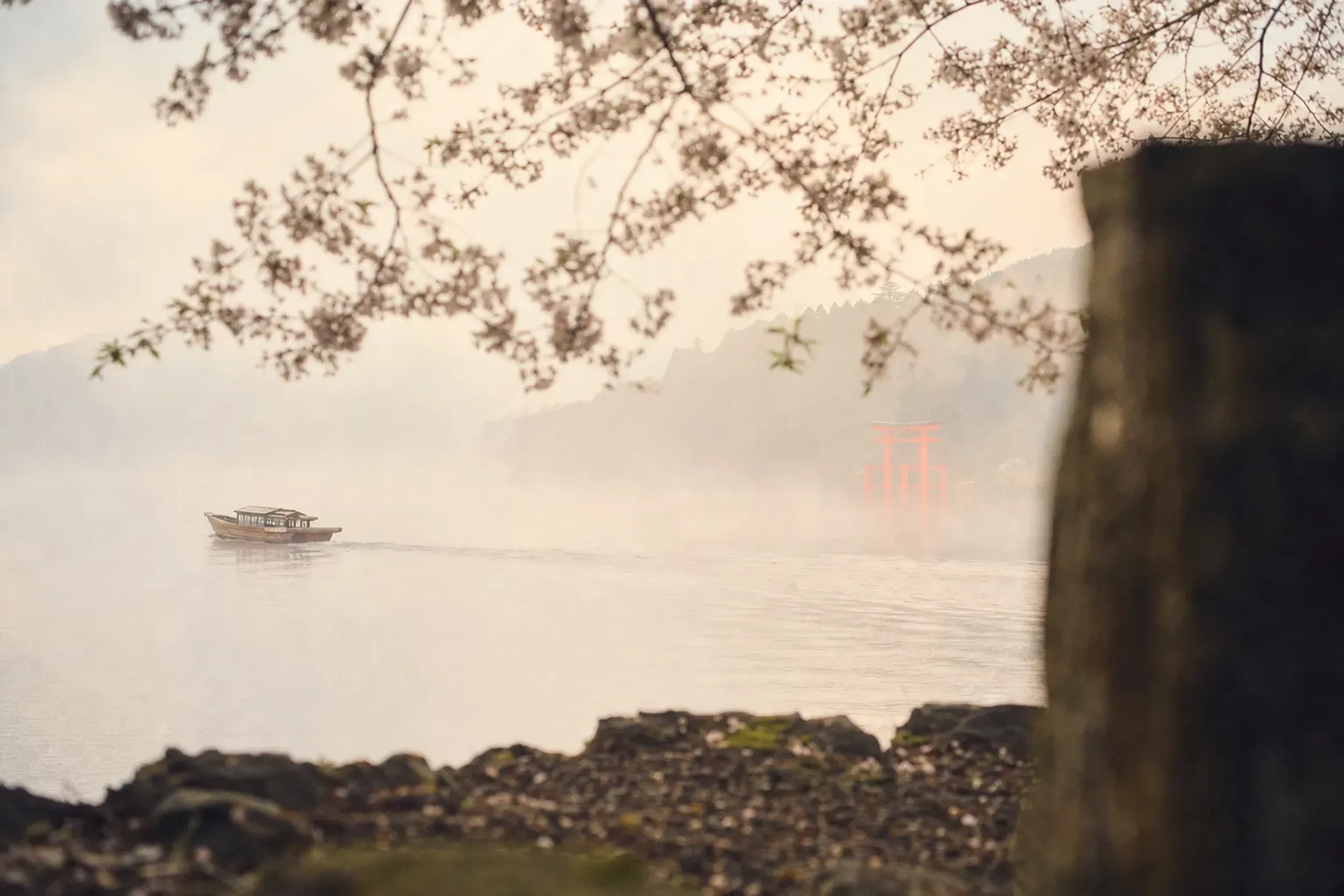 In the 2026 season, as an illustration, the Lake Ashi