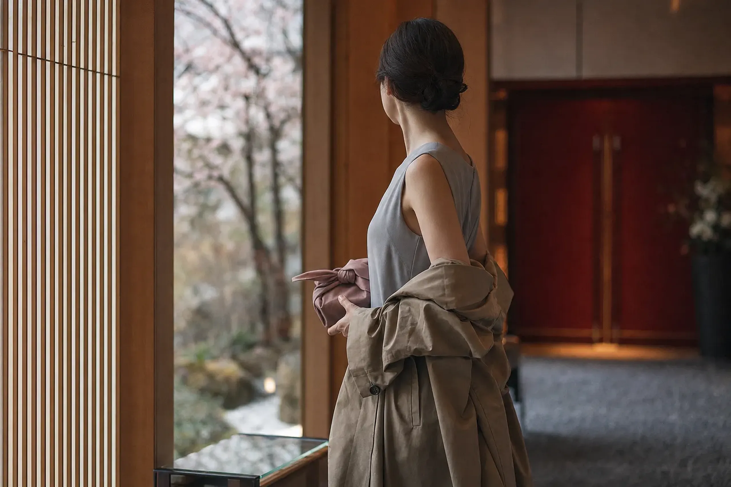 There is no dress code. That said, Kyoto theaters reward
