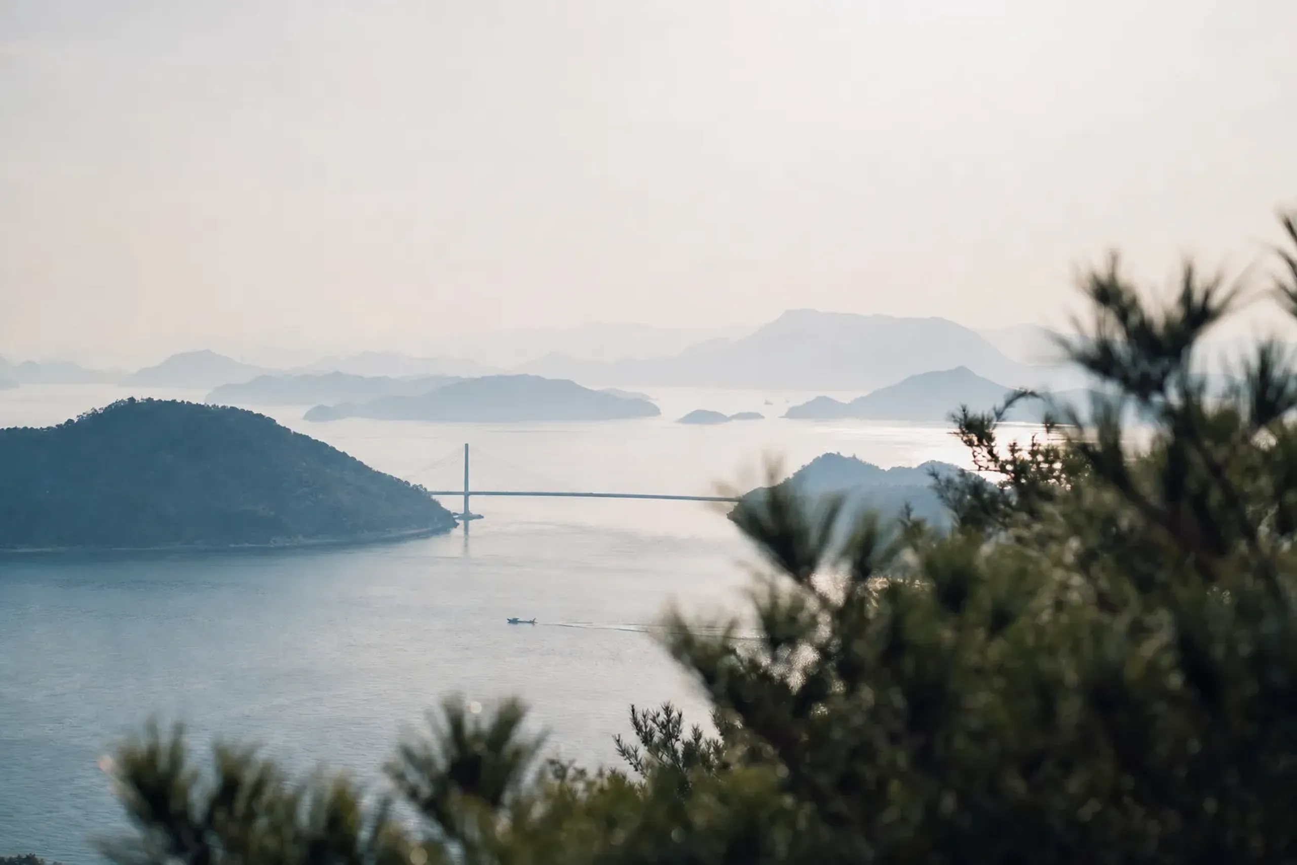 The six islands, west to east, are Mukaishima, Innoshima and