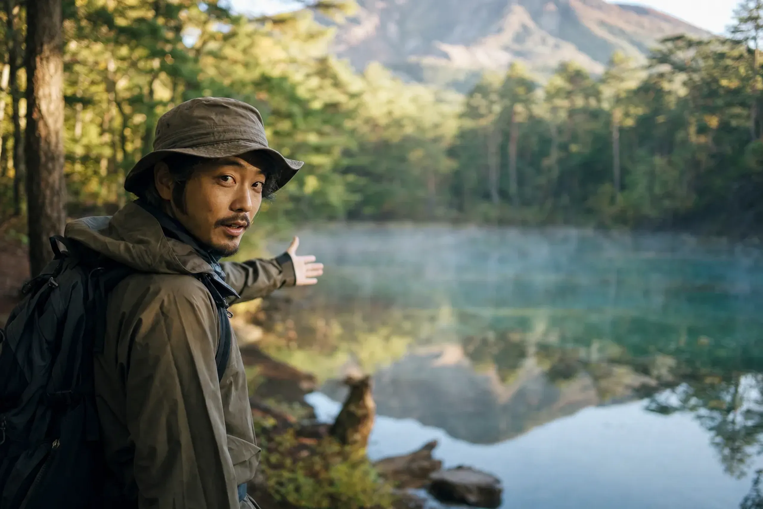 A cultural interpreter guide walks with you, reading the geo