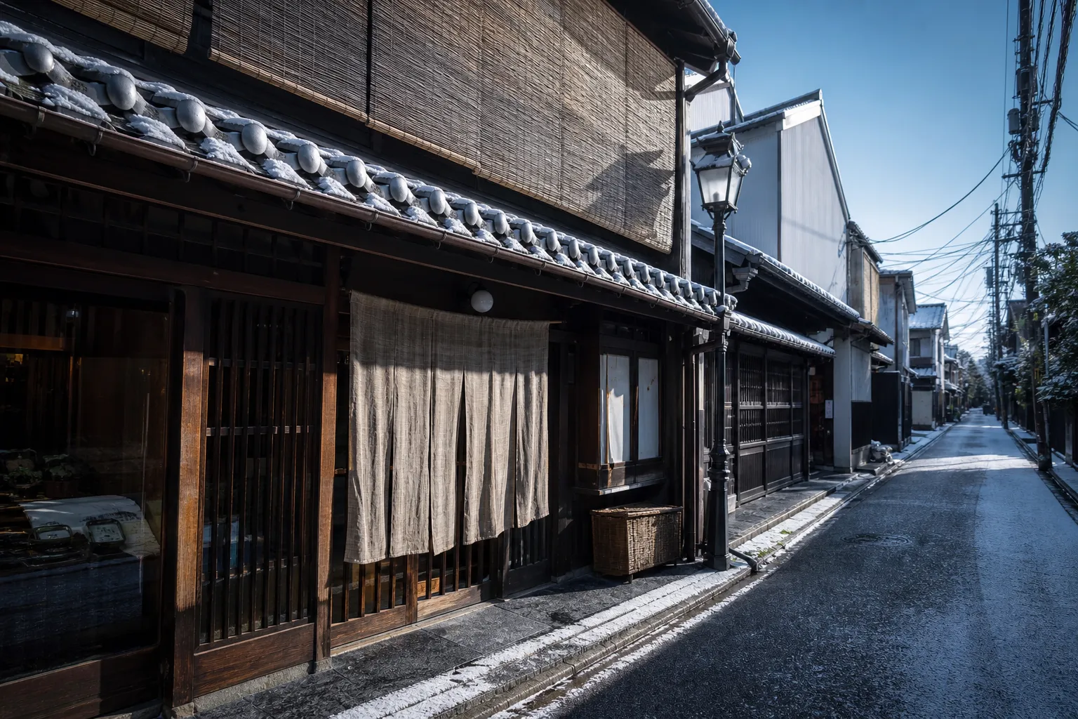 Exterior of Itsutsuji no Konbu kombu shop in Kyoto’s Kamigyo Ward