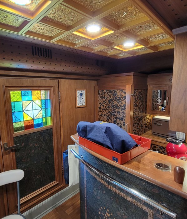 Luxury-Bus-Interior