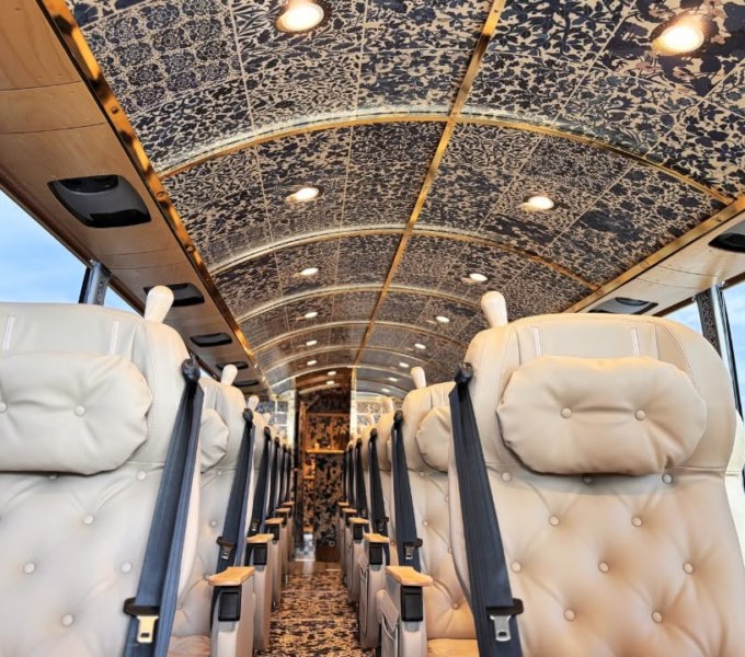 Exclusive Chauffeur, Luxury