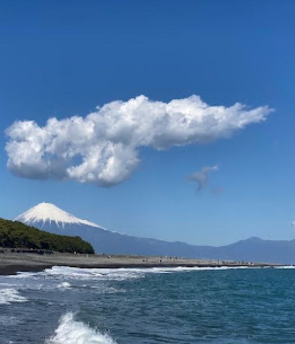 coast with FUJI mountain near