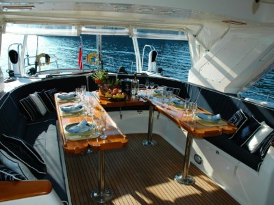 Yacht